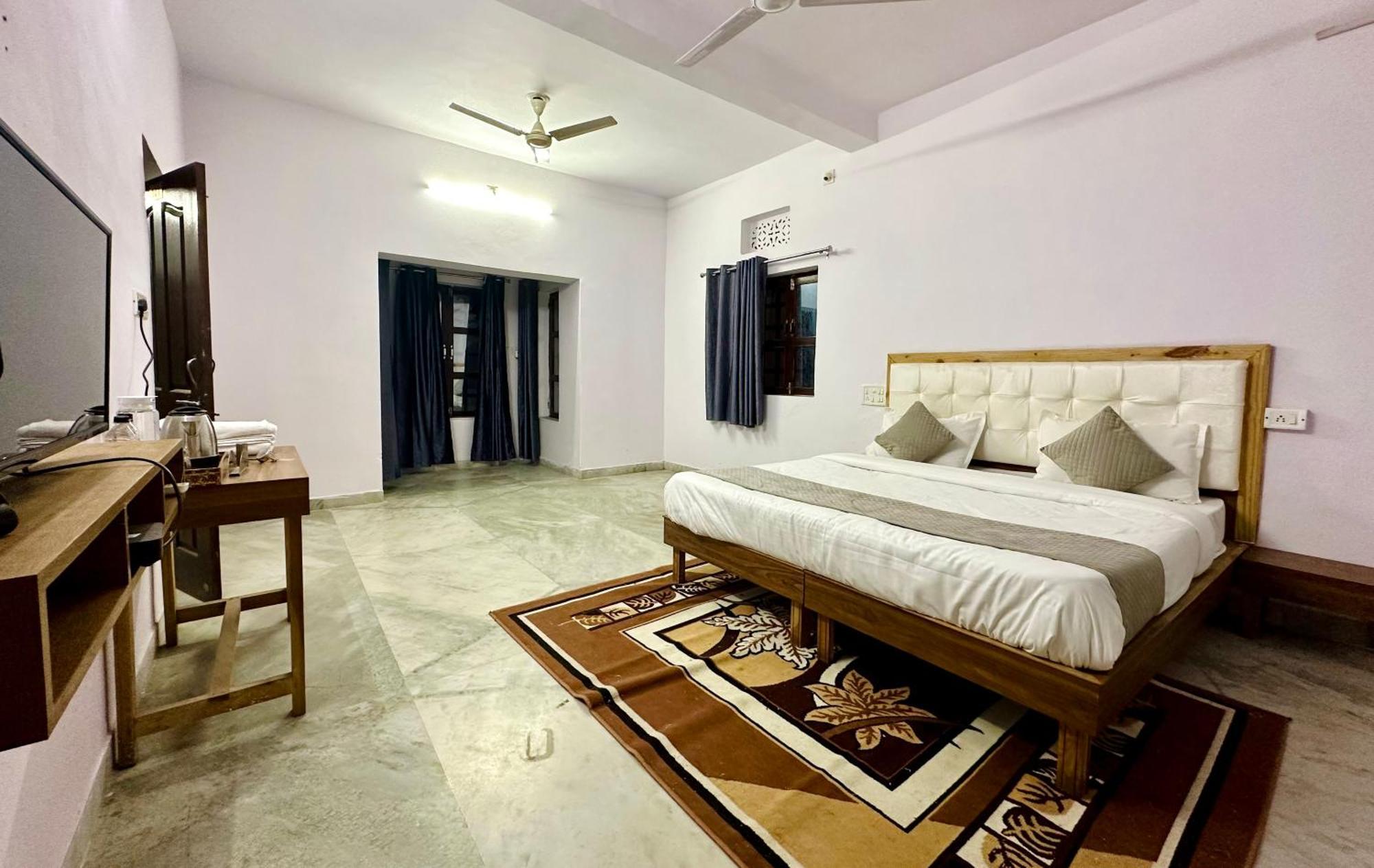 The Burj Resort Luxurious Stay Udaipur Exterior foto